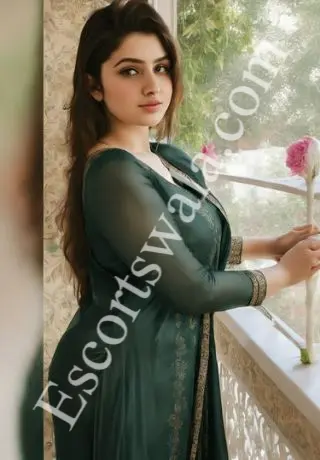 High-class short time Delhi premium photo