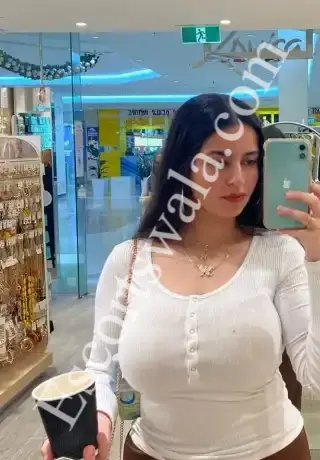 Quick release escort Delhi real shot